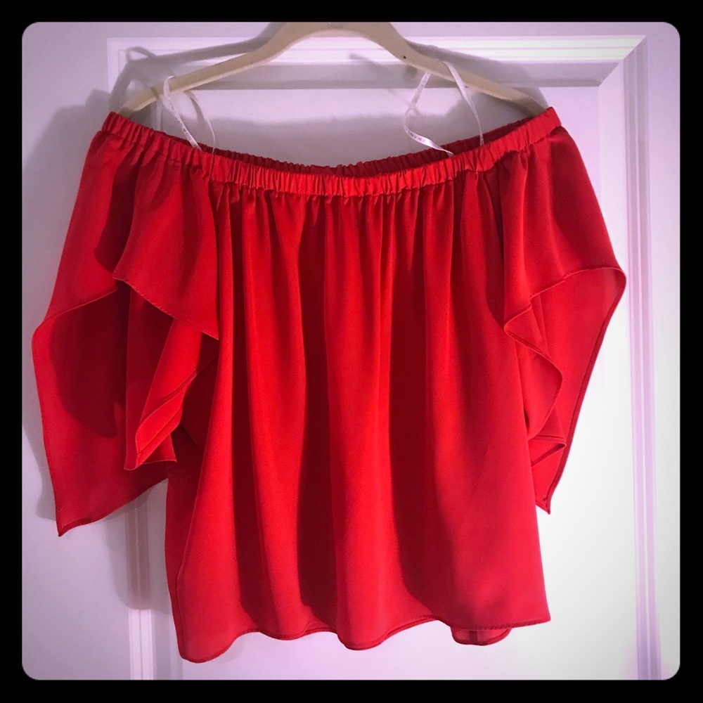 Amanda Uprichard Off Shoulder Top.
